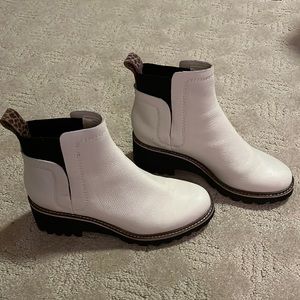 Dolce vita boots never worn